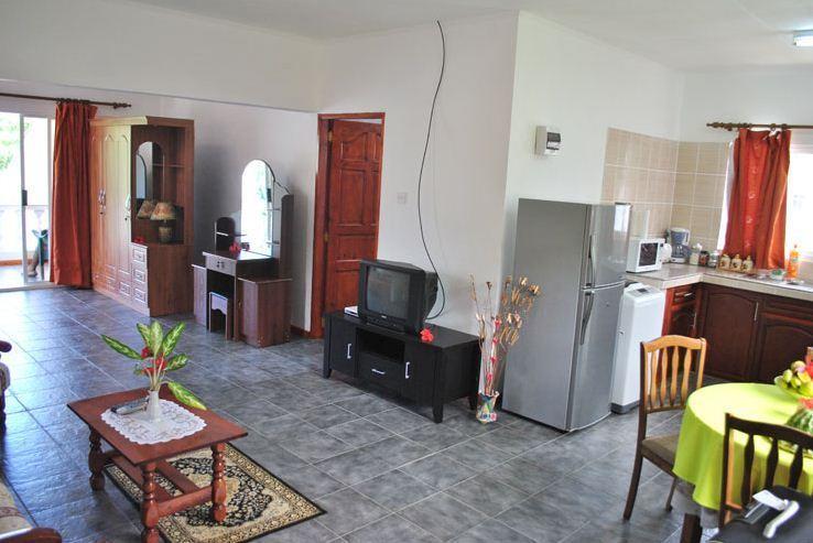 Rowsvilla Guest House Beau Vallon  Exterior photo